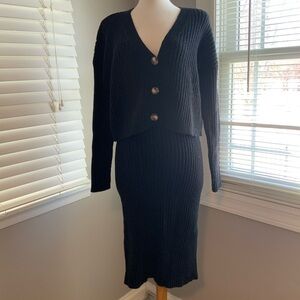 In Loom Black Ribbed Skirt Set